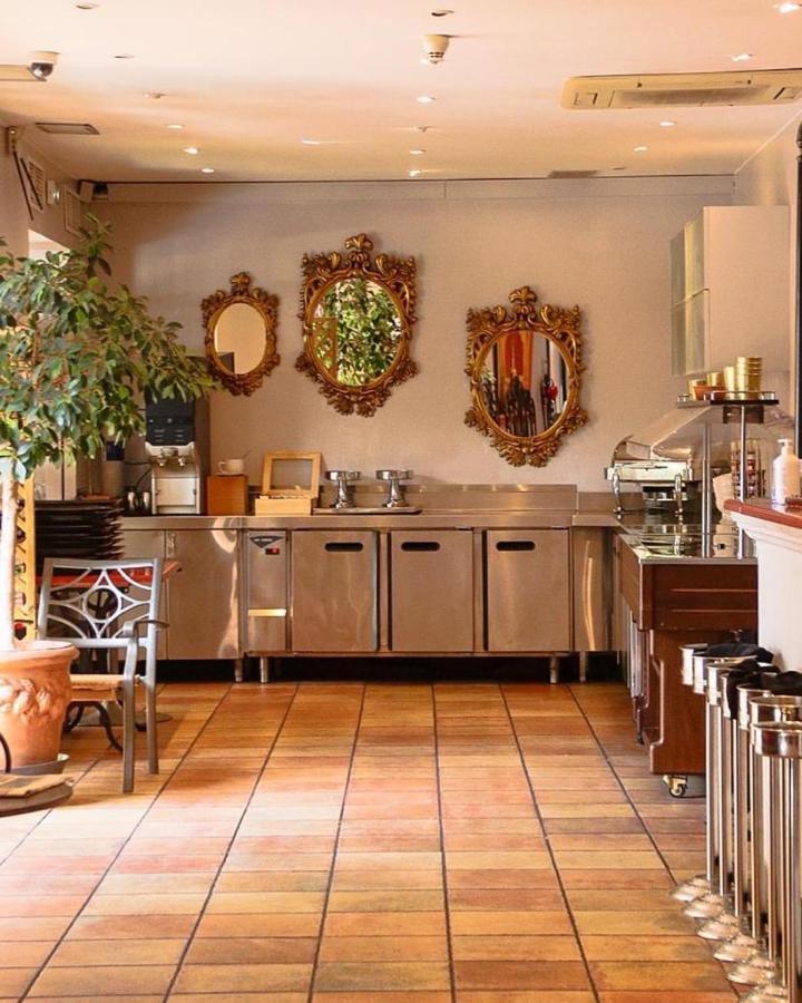 Hostellerie Du Cigalou Bormes-les-Mimosas Exteriér fotografie